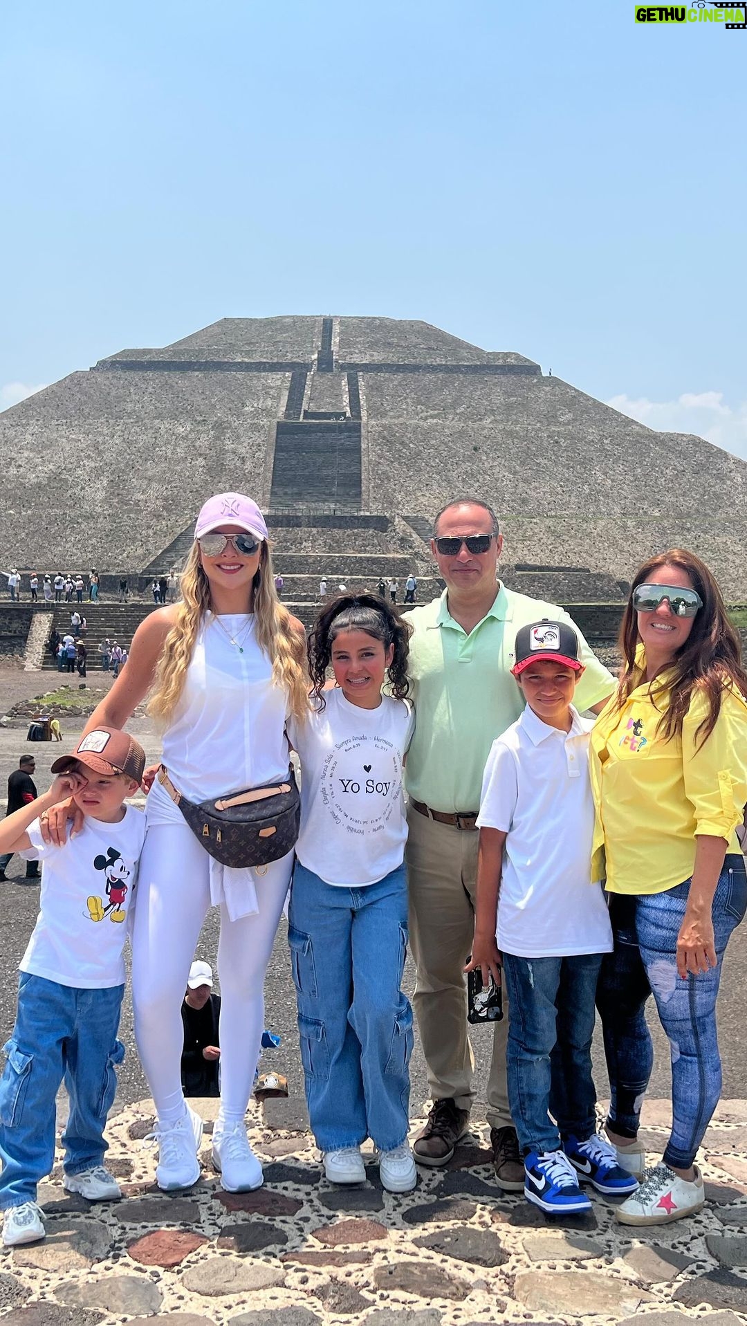 Marjorie de Sousa Instagram - Familia 🥰🦋😍😘😃😃😃😃
