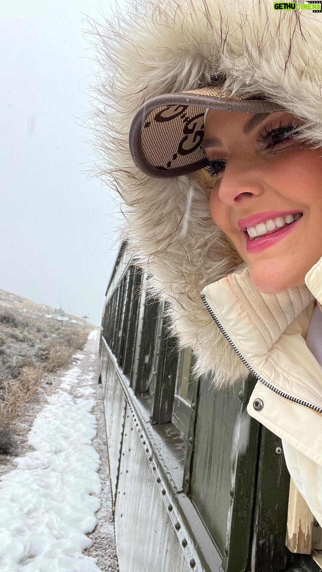 Marjorie de Sousa Instagram - Recordando 😍🥰❄️☃️🏂