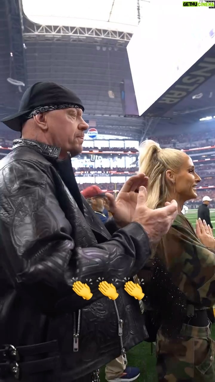 Mark Calaway Instagram - @undertaker cheers on @texasfootball after their first touchdown of the @big12conference Championship game!