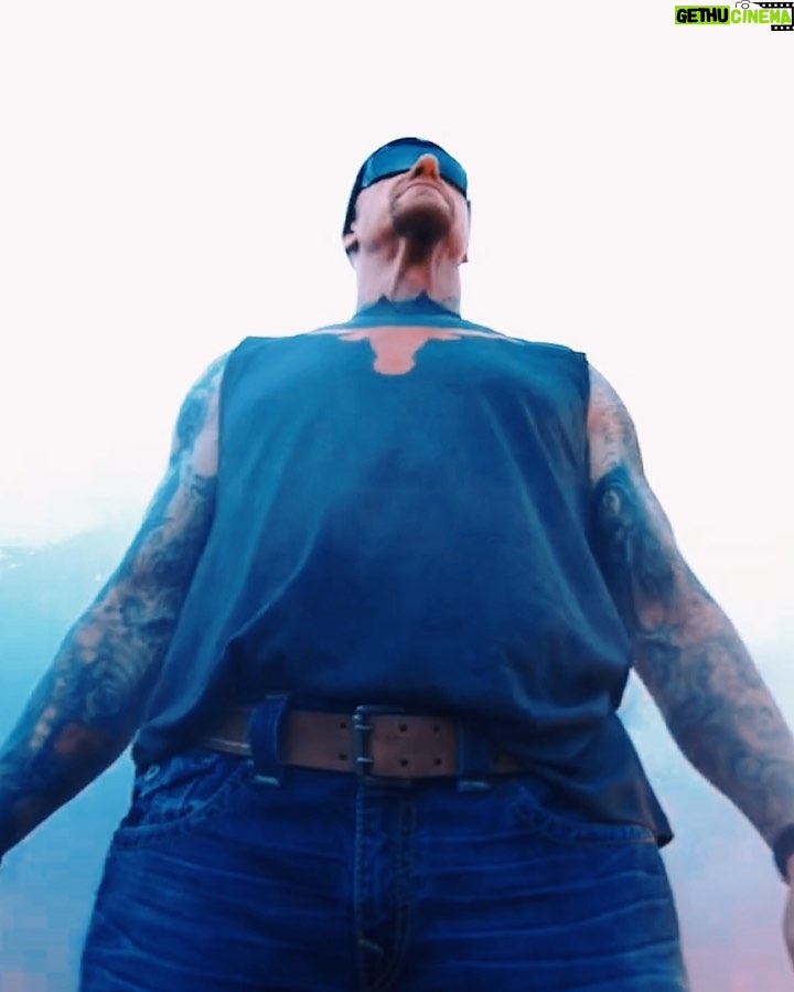 Mark Calaway Instagram - Congrats to our guy the @undertaker on being inducted into the @wwe Hall of Fame 🤘