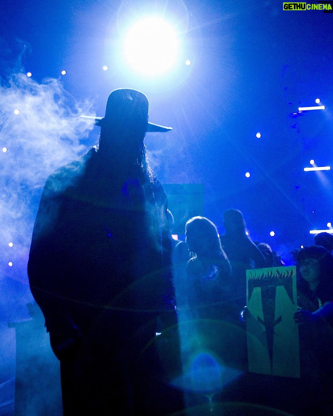 Mark Calaway Instagram - Unseen @undertaker photos 📸