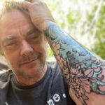 Mark Sheppard Instagram - Sooooo… this is getting real! @mofoquinn @1111ad_tattoo See you in Chicago @wizardworld Chicago #spnfamily