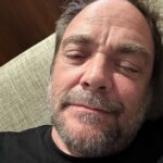 Mark Sheppard Instagram - Wow! Had a great time @austriacomiccon So great to hang with y’all! Sitting in the @british_airways lounge waiting for my long flight home! Love to Anna and the gang for the coffee and the schnitzel. Xoxox #spnfamily Concorde Lounge, Heathrow Terminal 5