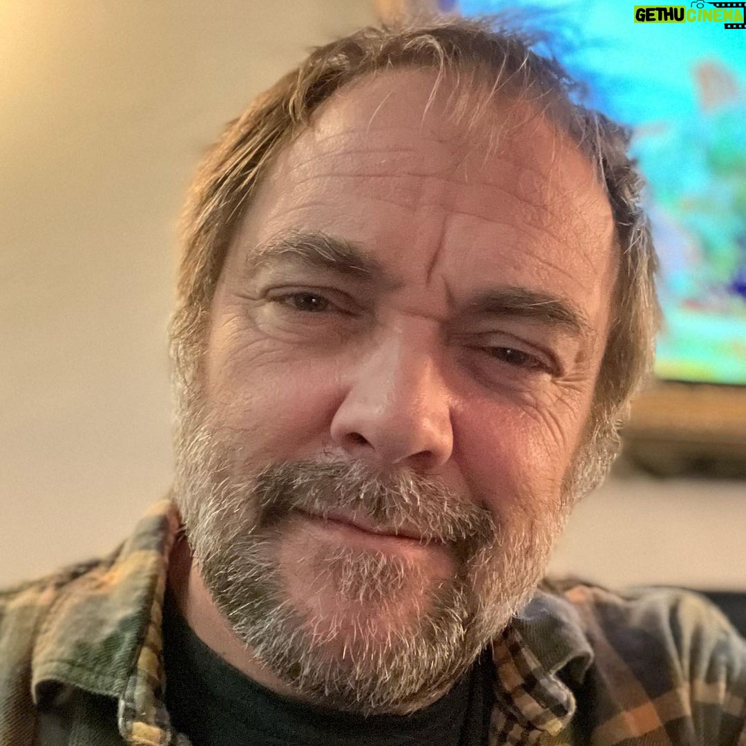 Mark Sheppard Instagram - Hello Perth! Lovely dinner @friends_restaurant_perth and looking forward to @supanovaexpo Tomorrow #spnfamily