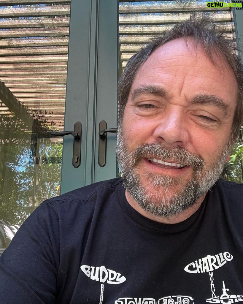 Mark Sheppard Instagram - Who’s coming to see me @megaconorlando this weekend? Will be there Friday, Saturday and Sunday! #spnfamily Xoxox