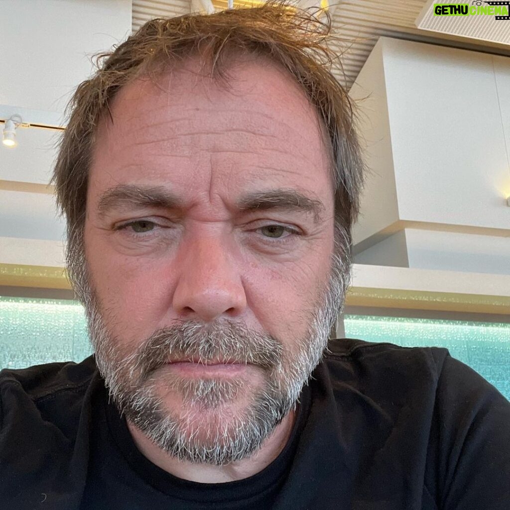 Mark Sheppard Instagram - On my way back to Blighty for @walescomiccon See you in Telford! #spnfamily