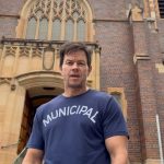 Mark Wahlberg Instagram – HAPPY SUNDAY🙏STAY PRAYED UP🙏 @hallowapp 🙏❤️🙏 #HallowPartner