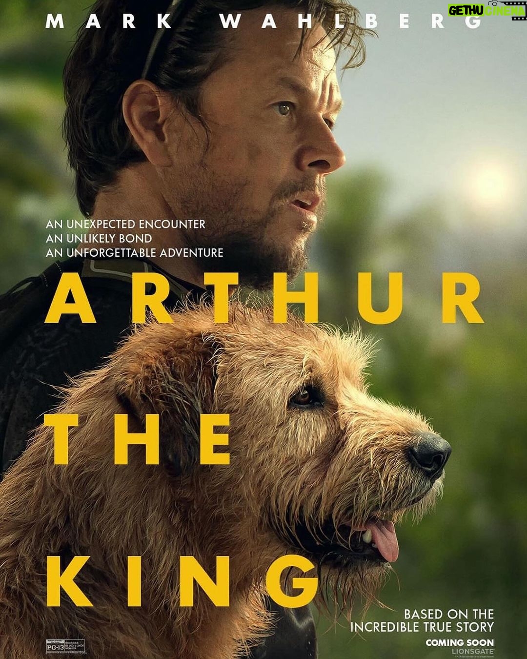 Mark Wahlberg Instagram - Kings and Queen of Hollywood and me at the DOG PPL in Santa Monica👑 and finally back with the gang after 3 years since making the movie, Arthur the King 🐕 Last week coming up before the grand premiere,15th of March🎬