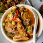 Mark Wiens Instagram - Thai jungle curry has long been one of my favorite dishes, and this jungle curry with frog (แกงป่ากบ) was one of the best I’ve had in a while. Maximum flavor, heat, herb, and an entire 🐸 , packed into a single bowl 🌶 🔥 #Kanchanaburi #ThaiFood #ไม่เผ็ดไม่กิน ร้านเจ้ปุ้มอาหารป่า ลาดหญ้า