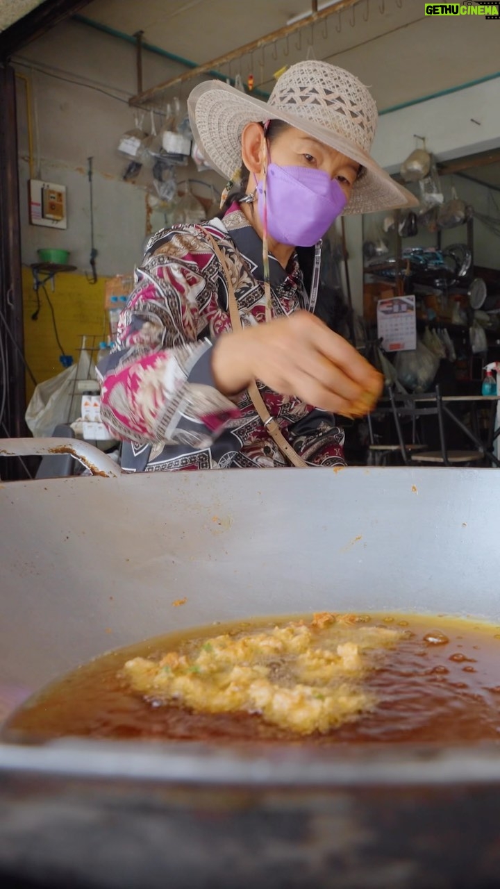 Mark Wiens Instagram - For 20 years, she’s been making the best fried curry fish balls with holy basil, served over rice noodles in Petchaburi, Thailand 🇹🇭 📍 Khanom Jeen Tod Man Jae Kiang (ร้านขนมจีนทอดมันเจ้เกียง) Petchaburi, Phetchaburi, Thailand