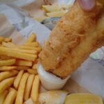 Mark Wiens Instagram - Along the Great Ocean Road, I had one of the best fish and chips 🐟 🍟 I’ve ever had! @fishbymoonlite #Anglesea #Australia #fishandchips Fish by Moonlite