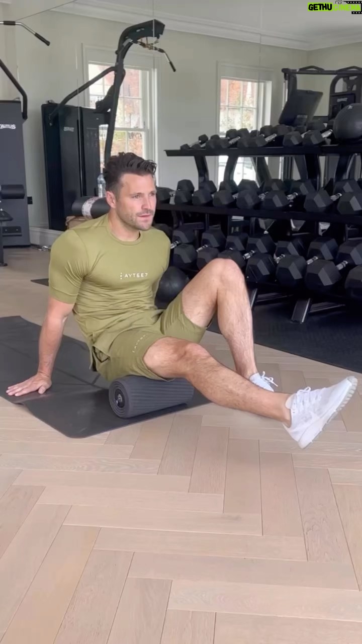 Mark Wright Instagram - Health is Wealth 💪🏼 AD Here are some of the things I do in a day to support my body and overall health both inside and out. Gut health is so important, it literally affects everything from your immune system and how you sleep to your physical and mental health, and poor gut health can also lead to lots of chronic illnesses. Almonds are my go-to snack and recent research* found they can support gut health by increasing the fatty acid butyrate, which is associated with multiple health benefits including better sleep, decreased inflammation, and even a decreased risk of colon cancer**. Such an easy way to boost the amount of nutrients you eat in a day. Check out the @bosh.tv Sun Dried Tomato Pesto Gnocchi for a great plant-based recipe that includes almonds @almondsuk *Creedon, AC, Whelan K, et al. Amer Jour Clin Nutr December 2022 116(7) ** Koh A. et al. Cell 2016 165(6). Szentirmai E. et al. Scientific Reports 2019 9: 7035.