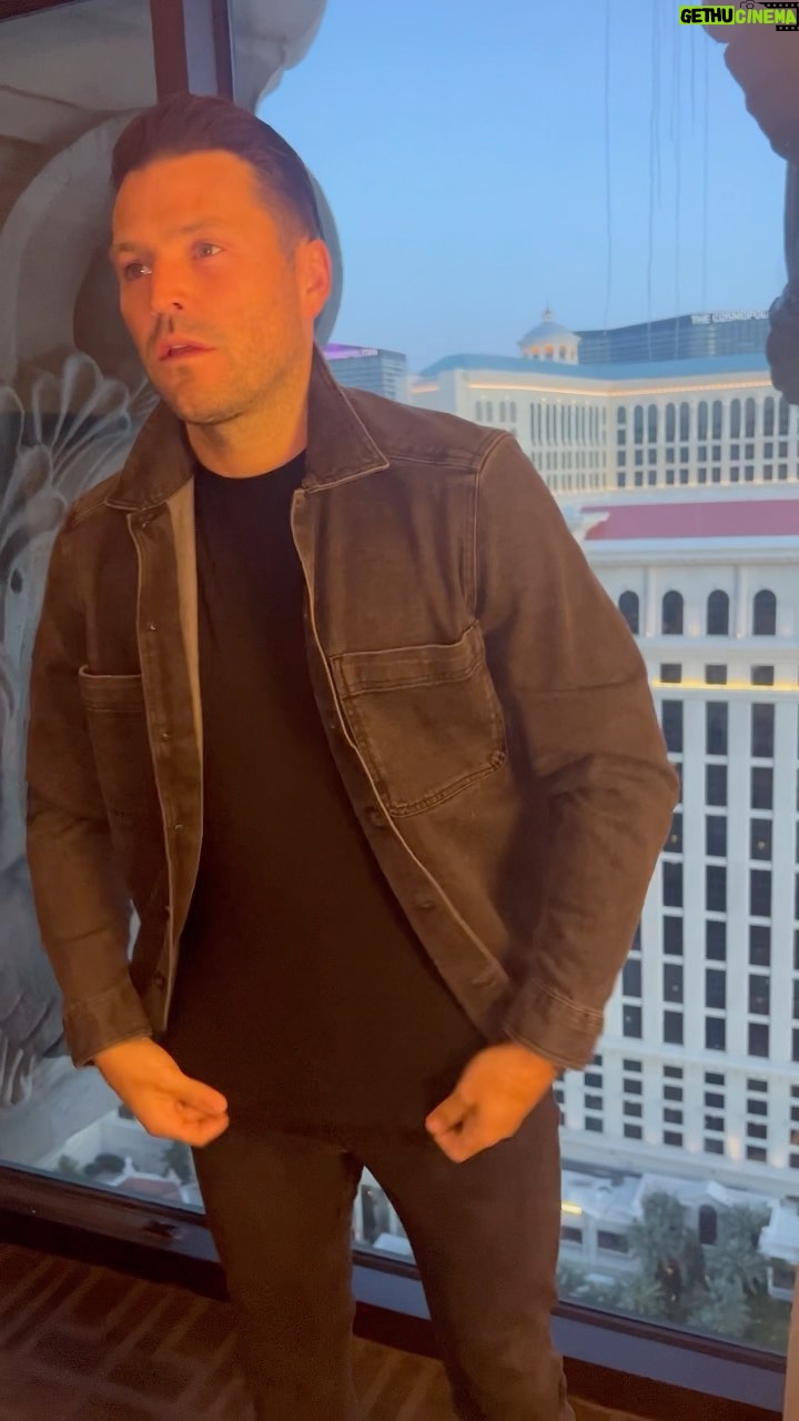 Mark Wright Instagram - Wow!! @vegas you didn’t disappoint, you never do!! Staying at the incredible @caesarspalace for @doddseyy stag do!! He and all the boys had the best time ever. Wanted to stay at this incredible resort since watching the Hangover all those years ago and it lived up to everything and more. I wanna say a big thank you to @robchu_ for arranging all of the parties which were insane. You did us proud pal 🔥