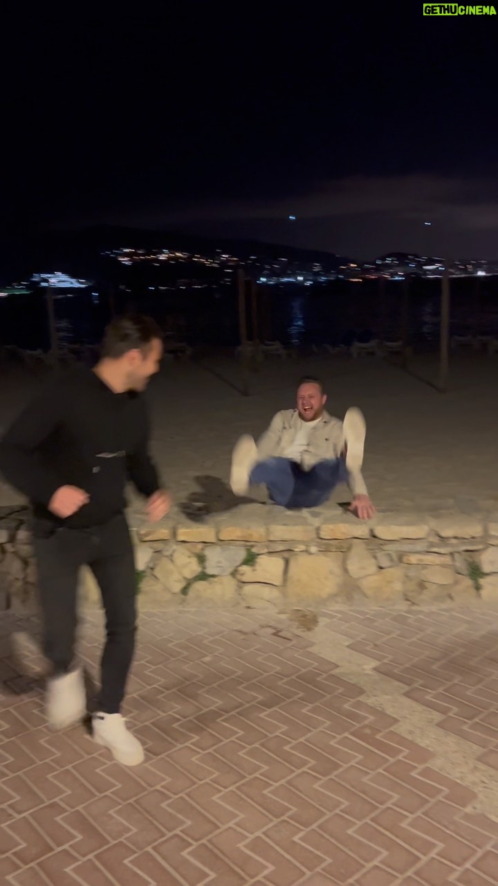 Mark Wright Instagram - “Dan let’s do a picture for your birthday” Took him out for his birthday, treated him too well so had to bring him back down to earth…. Or sand for that matter 😂 @dankitesurf01 Palma De Mallorca, Spain