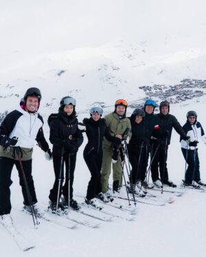 Mark Wright Instagram - Wow what a Birthday week that was!! I might be feeling older 🙈 but certainly still having fun ⛷️ Nothing beats being on the mountains with my nearest and dearest!! Can’t wait for the next one!! Thanks to @crystalholidays for making it so special!! ❄️ 💙