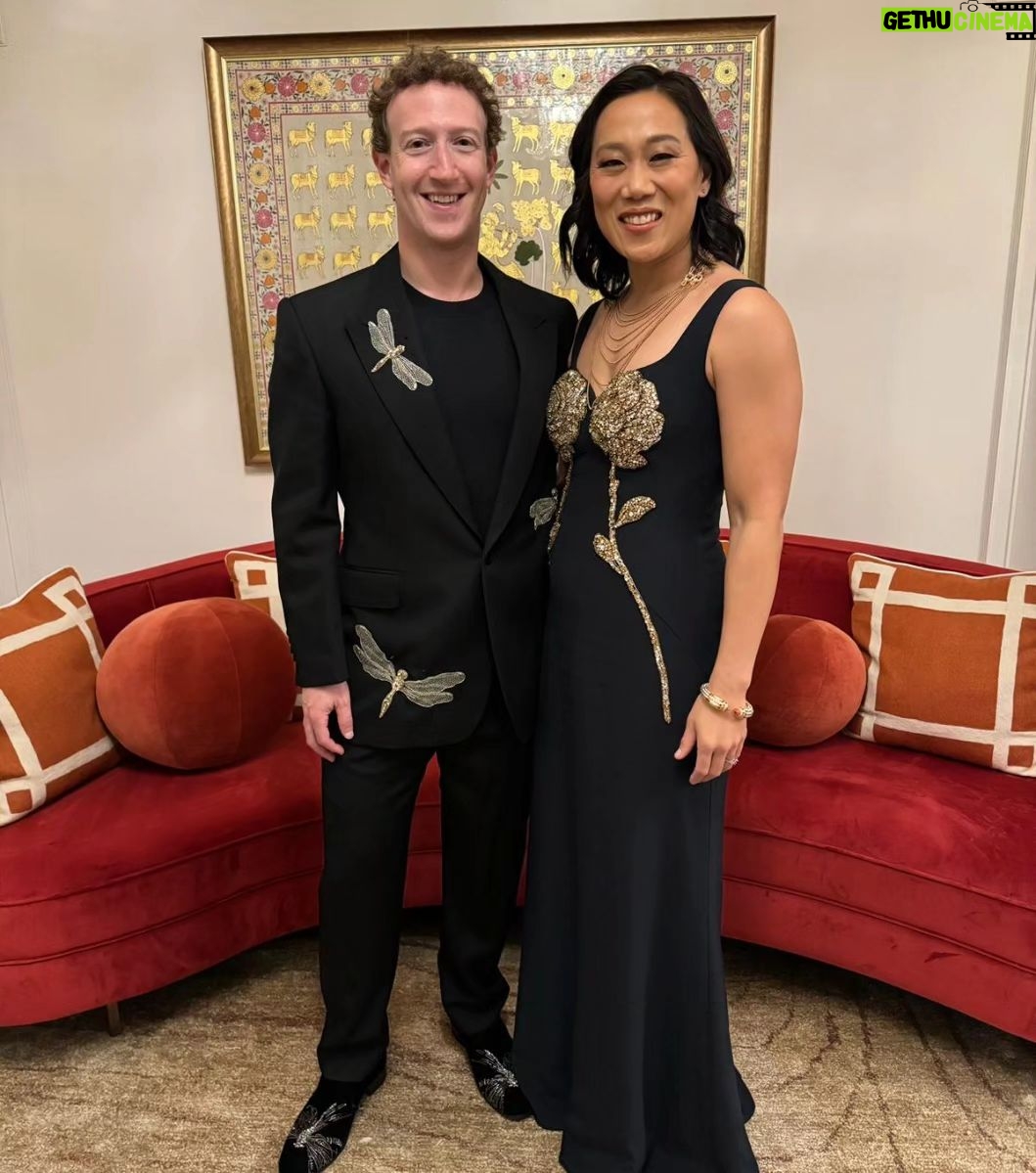 Mark Zuckerberg - 552.3K Likes - Love an Indian wedding. Congrats to Anant and Radhika!