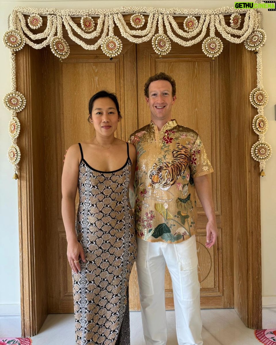 Mark Zuckerberg - 625.3K Likes - It's getting wild out here.