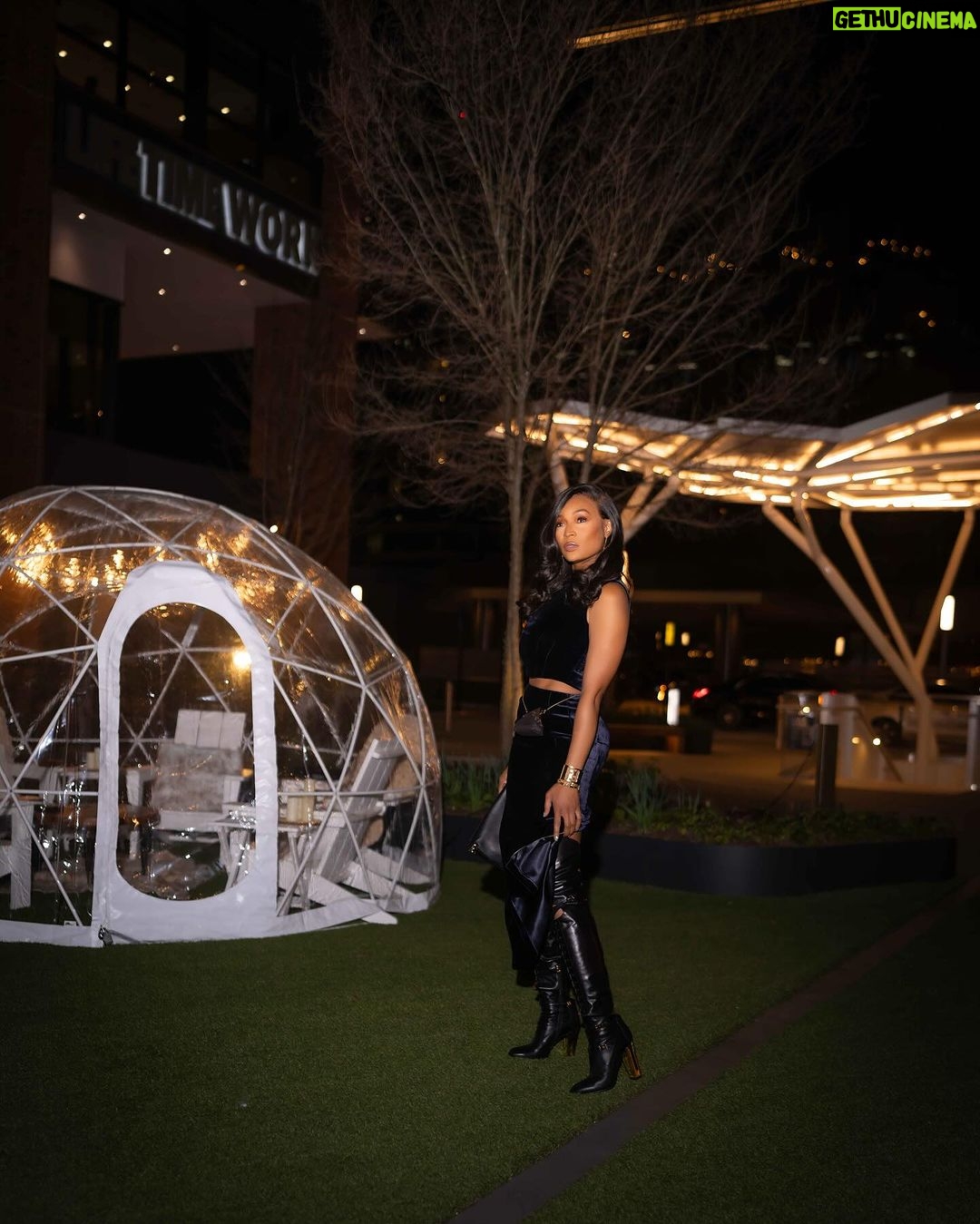 Marlo Hampton Instagram - Fashion is what you buy, style is what you do #ido FENDI