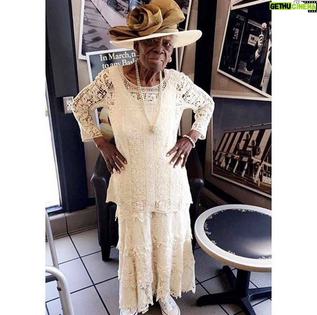 Marlo Hampton Instagram - Wishing the truest Aquarius Diva my foster grandmom (who was my everything) the happiest of Heavinly birthday’s! 😘😘🥳🥳 I miss you so much and appreciate all the love & prayers that you still send me from heaven to this day🙏🏽🙏🏽!!