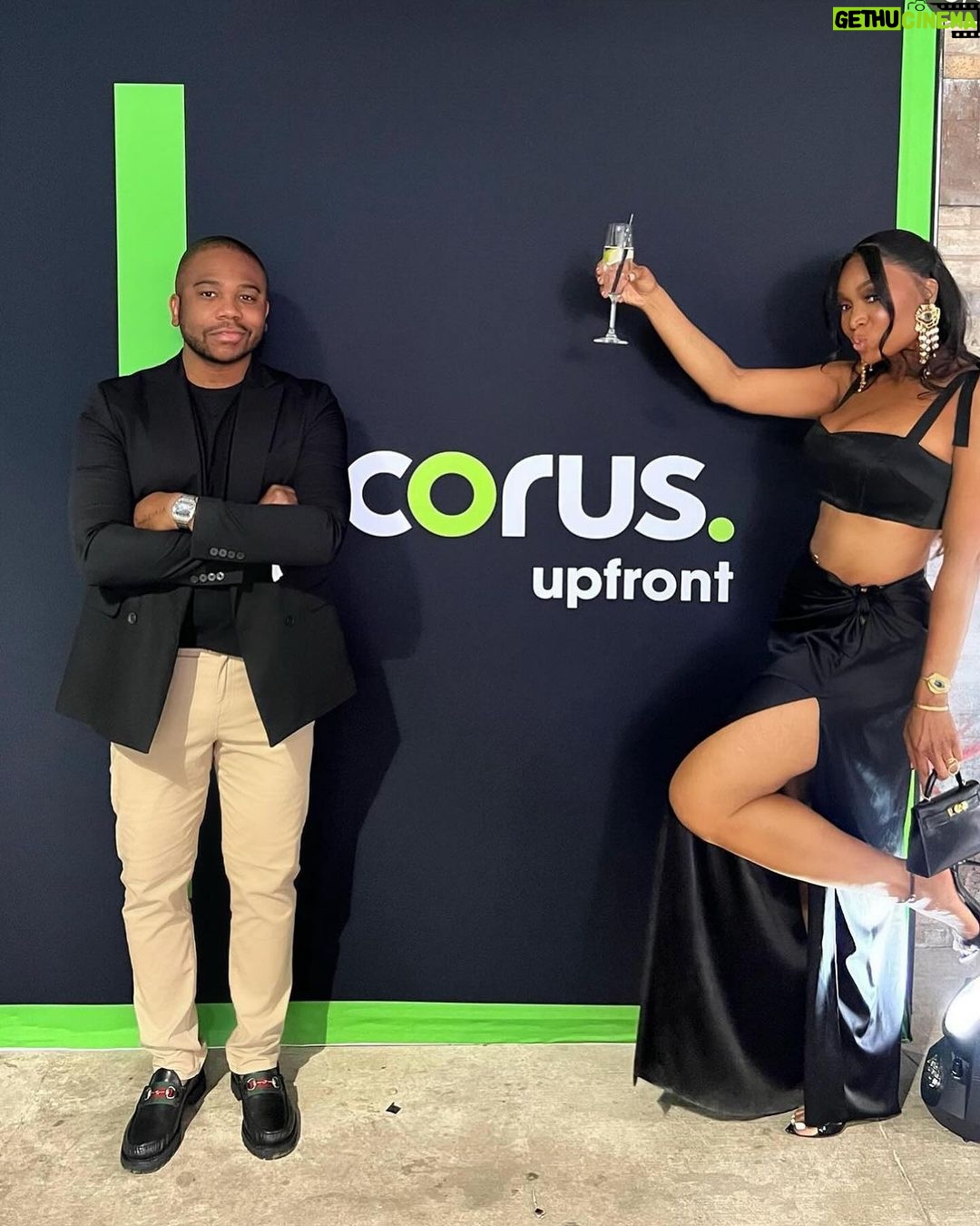 Marlo Hampton Instagram - Happy Birthday 🎊🎂to my Aquarius brother @jus10__perry you’re an amazing husband, creative manager, dad, son, & uncle! We give you hell, but we all love you a lot!! Live it up all ♒️ season.