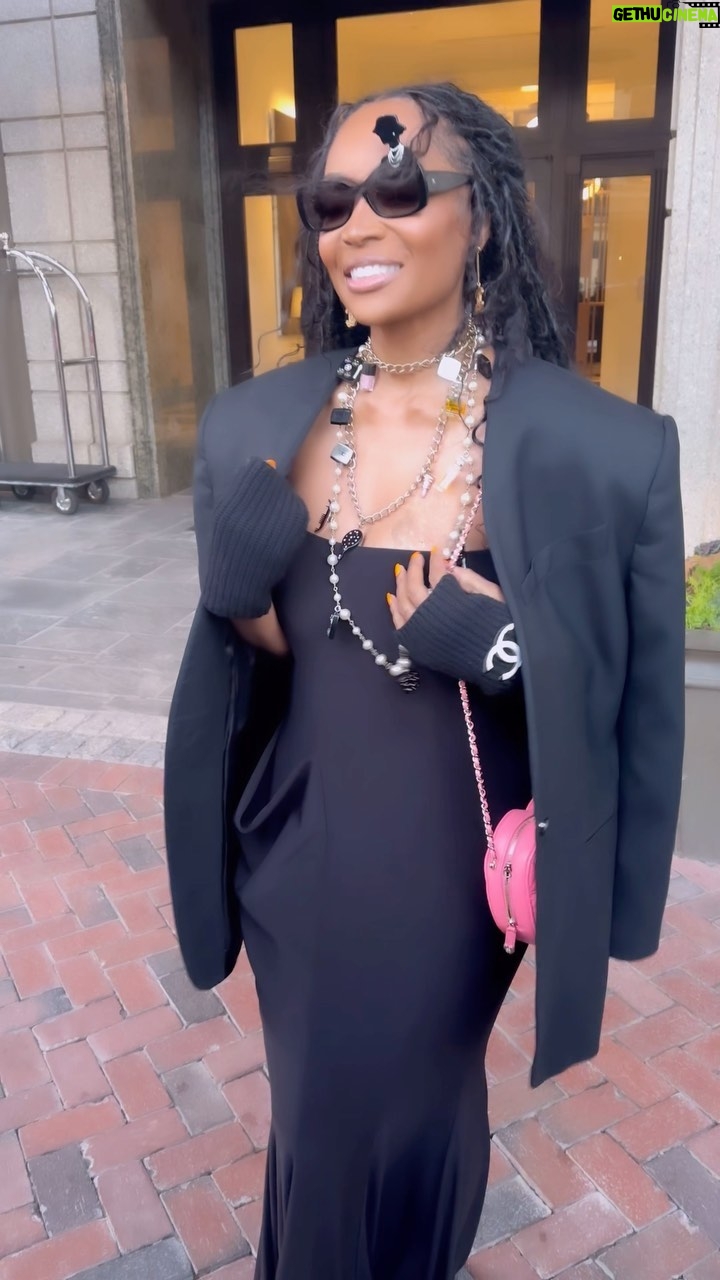 Marlo Hampton Instagram - It’s called Fashion Darling, not Temperature 🗡️ Buckhead, Atlanta, Georgia