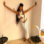 Marlo Hampton Instagram - Picture me cutting y’all slack … @FashionNova Wearing: The Ultimate Vibe Skirt Set in Ivory