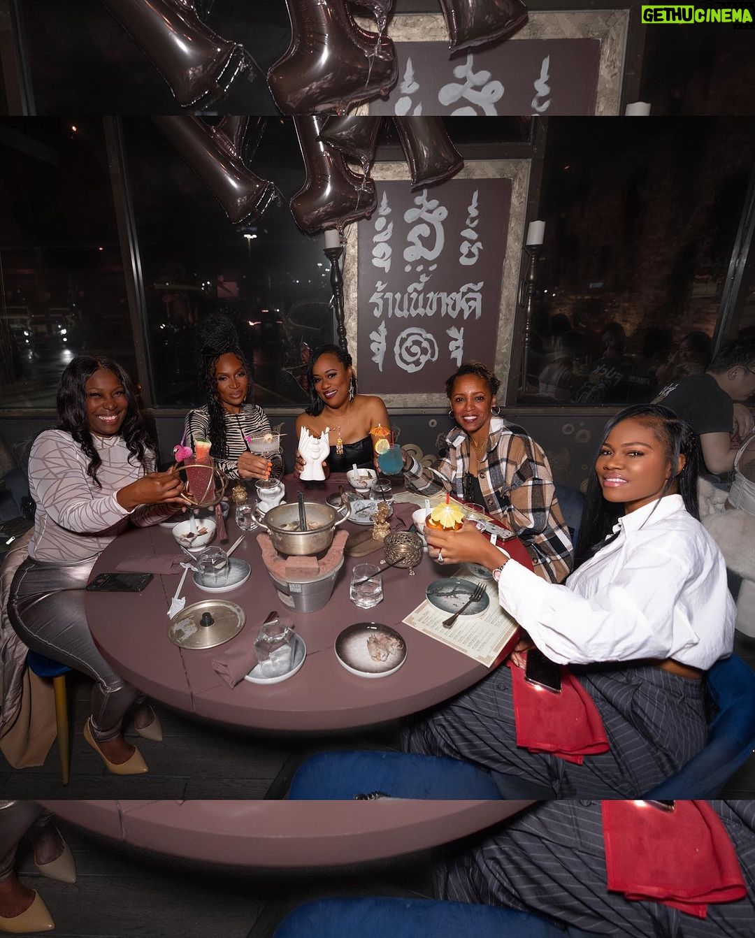 Marlo Hampton Instagram - Everytime I step out the door itβs a celebration ππ Had a ball celebrating my friend @k_burgess48 bday at @tikithai_atl π½οΈ πΈ @princedaphotographer π @bmoresweetsatl Tiki Thai Atl