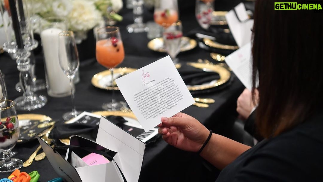 Marlo Hampton Instagram - Over the weekend I partnered with Bloomingdales for my annual Glam It Up Holiday Luncheon 🎄benefiting foster care girls in Atlanta💕. 1️⃣st We enriched the minds by going around the table & sharing our stories 📖 2️⃣nd I went into teacher mode & shared a fact about my favorite designer ((#DidyouKnow that Chanel was an orphan?!)) 3️⃣rd we enjoyed holiday punch crafted by @sunshine_lomax & her Whenever Wherever Concierge crew, food was courtesy of @toastonlenox, & dessert @cheesecaked, 💐florals & 🍽️table setting @designerproductions event planner 🗒️& graphics @drivenbylmg 4️⃣th We played the @fostercarefridays trivia game & raffled off prizes 5️⃣th We toasted (apple cider) to all the blessings coming our way 6️⃣th We headed downstairs to Bloomingdales Intimates department & the girls were all bra fitted by a specialist & shopped for Bra’s (growing up in foster care, I never had access to a bra that fit properly). 7️⃣th — it was time for the big SURPRISE, the Bloomingdales team created a bespoke pop up shop & each girl shopped for items off of their Christmas wishlist. It was an amazing day. With lots of fun, laughter, real talk, & surprises!! More 📹 & 📸 to come. 🙏🏽Thank you to everyone who donated to @glamitupinc we have a lots of new things coming in 2024 for my girls. Bloomingdale's