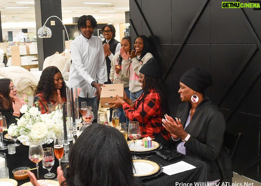 Marlo Hampton Instagram - Over the weekend I partnered with Bloomingdales for my annual Glam It Up Holiday Luncheon 🎄benefiting foster care girls in Atlanta💕. 1️⃣st We enriched the minds by going around the table & sharing our stories 📖 2️⃣nd I went into teacher mode & shared a fact about my favorite designer ((#DidyouKnow that Chanel was an orphan?!)) 3️⃣rd we enjoyed holiday punch crafted by @sunshine_lomax & her Whenever Wherever Concierge crew, food was courtesy of @toastonlenox, & dessert @cheesecaked, 💐florals & 🍽️table setting @designerproductions event planner 🗒️& graphics @drivenbylmg 4️⃣th We played the @fostercarefridays trivia game & raffled off prizes 5️⃣th We toasted (apple cider) to all the blessings coming our way 6️⃣th We headed downstairs to Bloomingdales Intimates department & the girls were all bra fitted by a specialist & shopped for Bra’s (growing up in foster care, I never had access to a bra that fit properly). 7️⃣th — it was time for the big SURPRISE, the Bloomingdales team created a bespoke pop up shop & each girl shopped for items off of their Christmas wishlist. It was an amazing day. With lots of fun, laughter, real talk, & surprises!! More 📹 & 📸 to come. 🙏🏽Thank you to everyone who donated to @glamitupinc we have a lots of new things coming in 2024 for my girls. Bloomingdale's