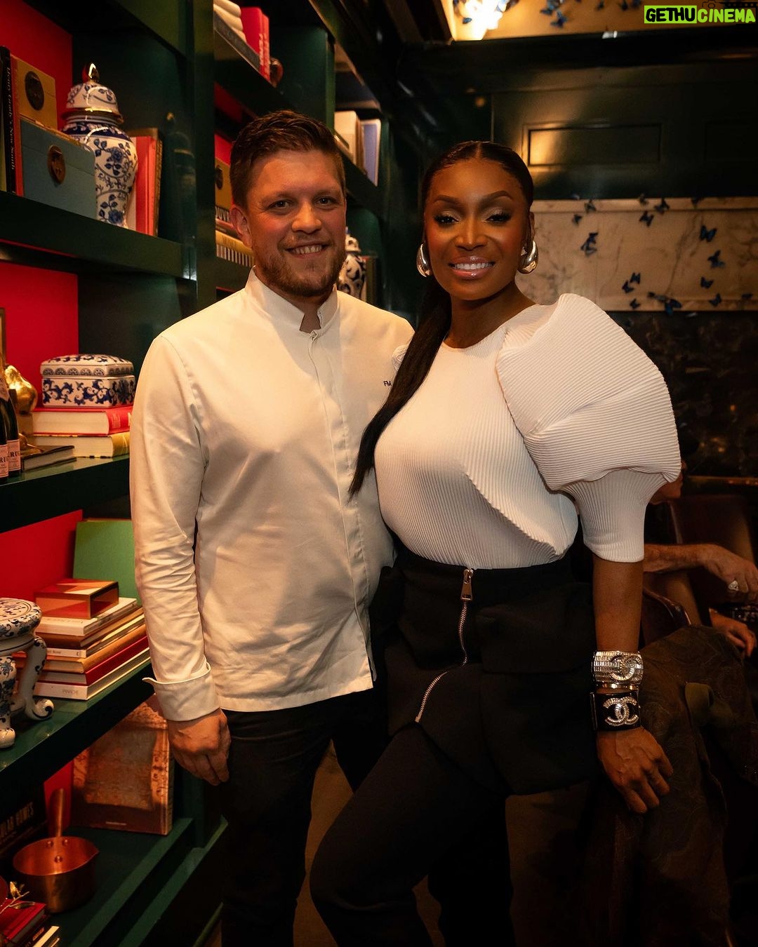 Marlo Hampton Instagram - If they say it’s impossible, it’s impossible for them, not for you. Thanks to my girl @palletsu for an amazing day!! Great cocktails, food, friendship, laughs, and positive energy! 📸 @princedaphotographer