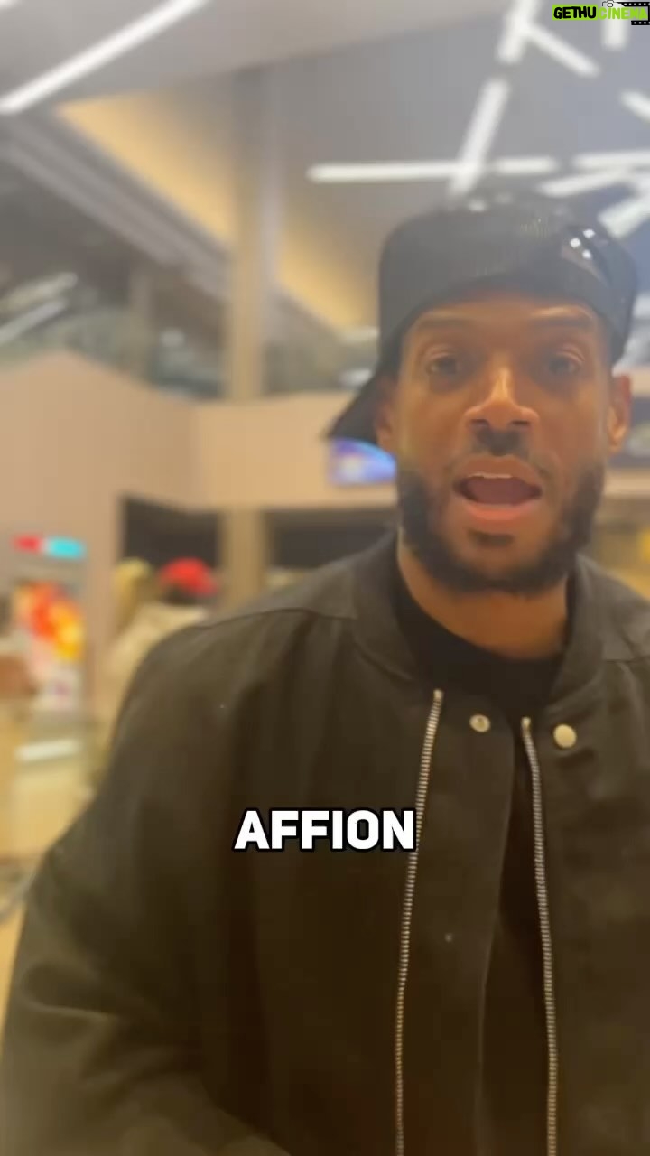 Marlon Wayans Instagram - Just saw @affioncrockett movie A HIP HOP STORY! So proud. Funny ass movie. His versatility is insane. Love you my bro!!!! Yall go see my bro’s film ASAP