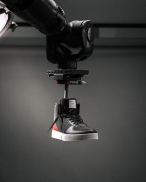 Marques Brownlee Instagram - I made my own shoe with Atoms! It’s called 251. The length of my first YouTube video was 2:51, and this feels like a new beginning in the same way 🤓 Everything from the sole to the laces was designed by yours truly. It’s been a 2 year design/build process and I’m so pumped to finally get them out in the world! They ship immediately and link is in bio!
