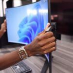 Marques Brownlee Instagram – Corsair made a bendable ultra wide monitor, because why not. Turns out it’s actually a really solid display too
