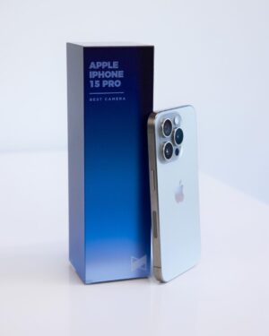 Marques Brownlee Instagram - Smartphone Awards 2023 (SWIPE)