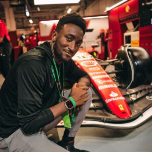 Marques Brownlee Instagram - Had a fun time showing @mkbhd around our garage in Las Vegas ✌️ 

#LasVegasGP 🇺🇸 #F1 @bitdefender