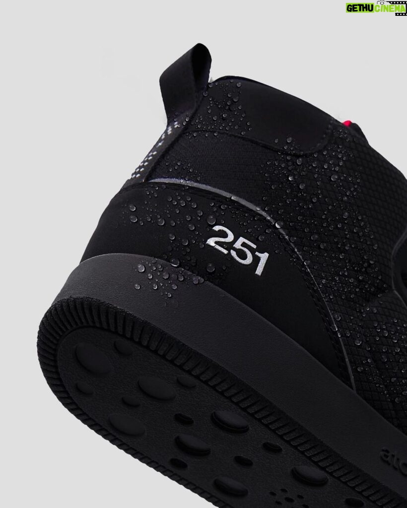 Marques Brownlee Instagram - Introducing a new colorway and updated design: 251.1. Now in matte black. (Plus a new water repellent ripstop mesh and a little touch of silver reflective detail for the winter) atoms.com!