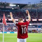 Martin Ødegaard Instagram – Takk for støtten🇳🇴❤️ Ullevaal Stadion