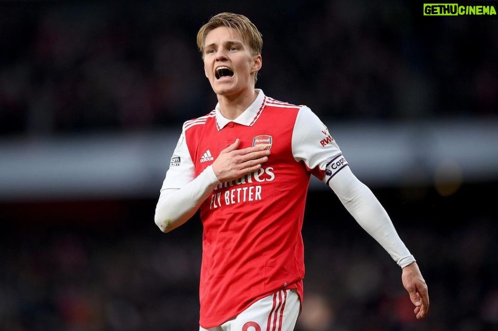 Martin Ødegaard Instagram - This is the Arsenal!!❤👊🏼