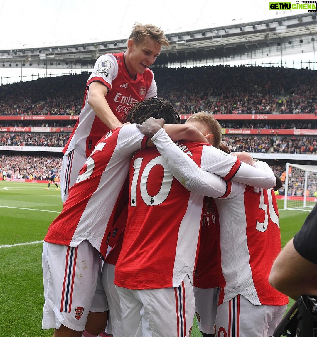 Martin Ødegaard Instagram - We’re The Arsenal ❤️ Emirates Stadium