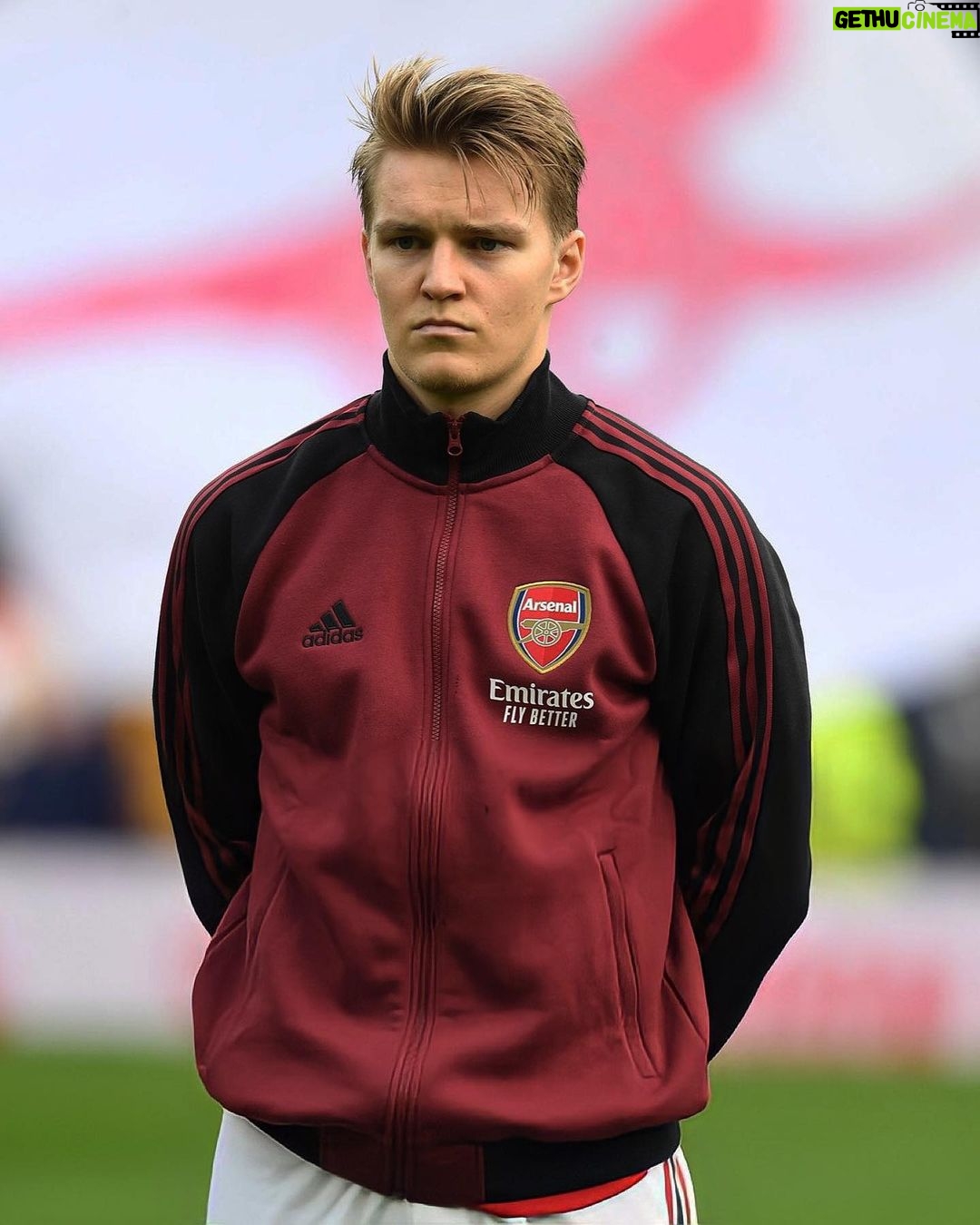 Martin Ødegaard Instagram - Ready for another big week @arsenal
