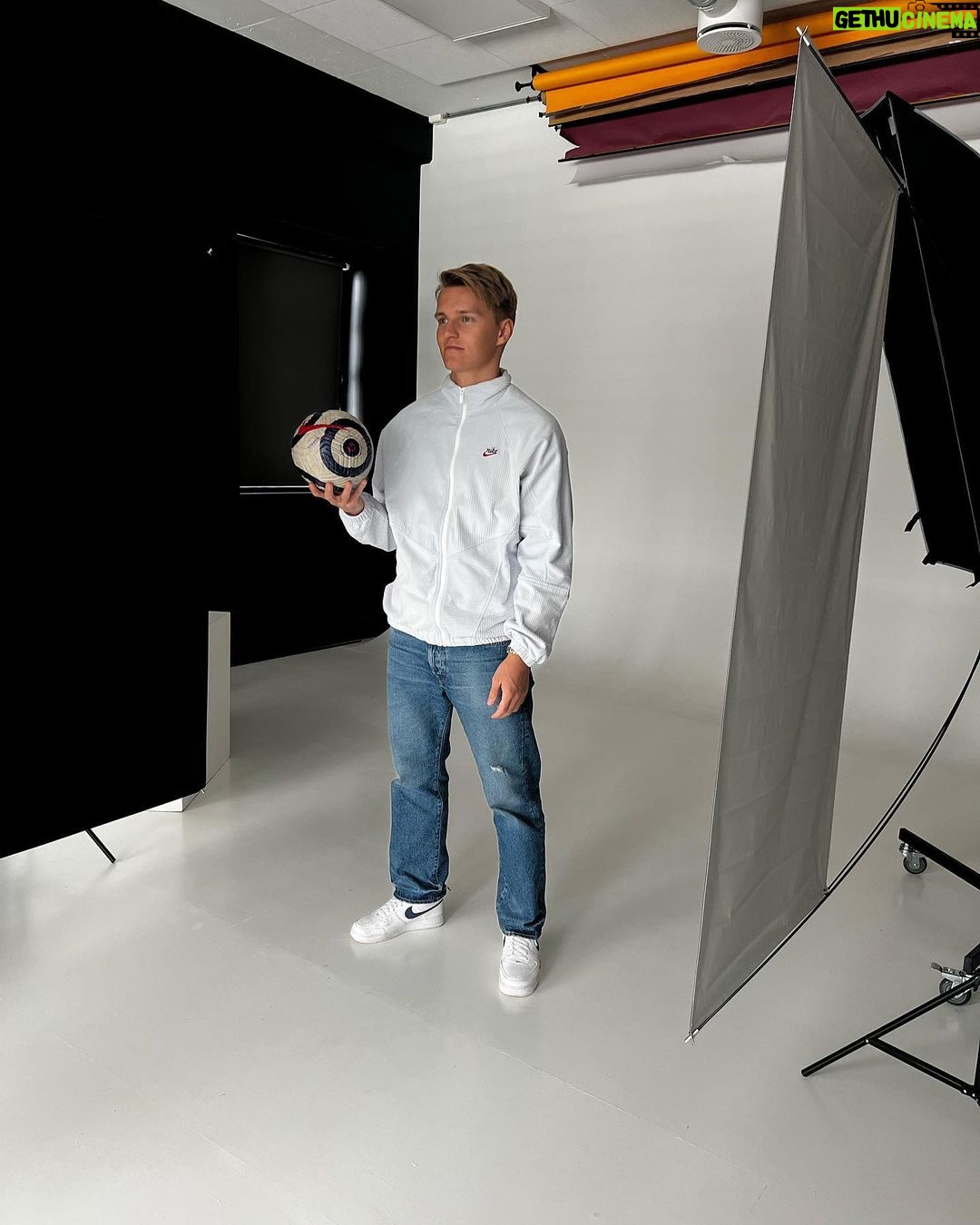 Martin Ødegaard Instagram - 📸👀 Oslo, Norway
