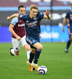 Martin Ødegaard Instagram - Happy with the reaction after a terrible start, but disappointed not to take the 3 points. We keep going 💪🏼 @arsenal