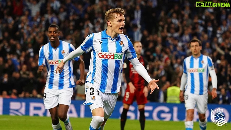 Martin Ødegaard Instagram - Closer to our goal. We keep going🙌🏼 @realsociedad Estadio de Anoeta