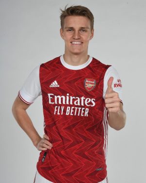 Martin Ødegaard Instagram - Let’s go, @arsenal !!🔴⚪️
Happy and proud to sign for this amazing club.