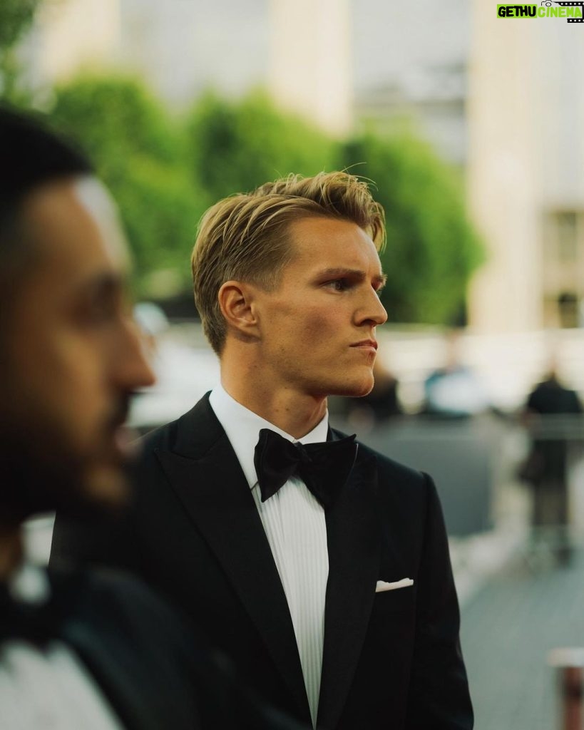 Martin Ødegaard Instagram - 😎 📸 @footballerfits