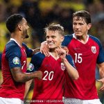 Martin Ødegaard Instagram - Stolt av å spille for Norge. Stolt av å være en del av det laget her. Alt er fortsatt mulig! ❤️🇳🇴