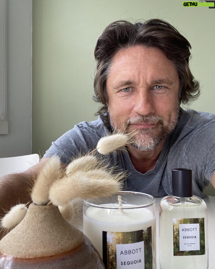 Martin Henderson Instagram - As an enthusiast for the outdoors and as Sequoia Parks Conservancy’s Ambassador, I’ve partnered with fragrance house Abbott to raise awareness around the environmental challenges facing one Earth's most sacred places: Sequoia National Park. Personally, I find the scents of nature to be transportive. The natural fragrances of the woods raise my spirits, inspire me and help ground me in what's important in life. Abbott’s mission is to create unique fragrances that are not only inspired by, but respect nature. To purchase, visit www.abbottnyc.com Use code MARTIN25 for 25% off all Sequoia candles and perfumes from Abbott, and 25% of all proceed will be donated to SPC #cityescapeartist #abbottnyc #inspiredbynature #cleaningredients #sustainablysourced