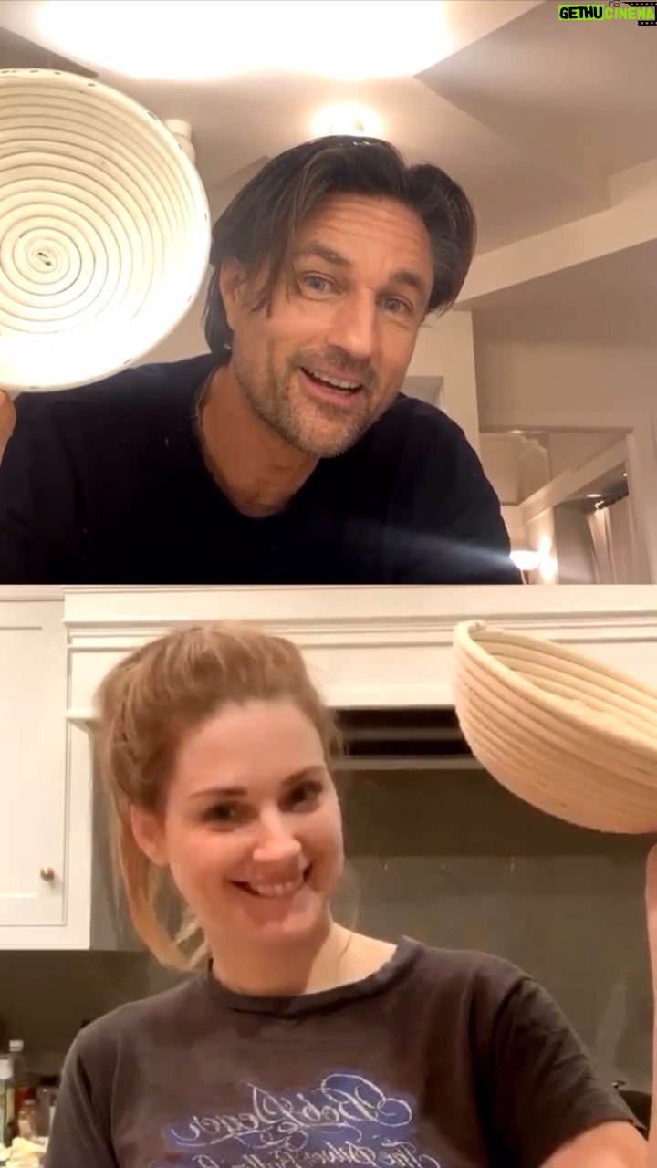 Martin Henderson Instagram - Who knew baking could be so much fun