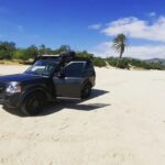 Martin Henderson Instagram - Getting dropped off by @askoliviarose for a kiteboarding downwinder with @playacentralkiteboarding in #laventana thanks to my trusty #landroverlr4 I can always get to the best places! I highly recommend everybody try kiteboarding if you get the chance. So much fun!!!#getoutside #keepexploring #kiteboarding #trynewthings La Ventana, Baja California Sur, Real Estate