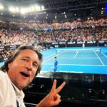 Martin Henderson Instagram - Thank you @australianopen for an incredible front row seat for watching the men’s semi final last night between @tommypaull and @djokernole I screamed my lungs out supporting @tommypaull 🇺🇸 but the mighty Serb struck again. So impressive to witness such greatness from both athletes. Thank you @jaynehrdlicka and @tennisaustralia for putting on such an incredibly well run event. What an amazing team! We had a ball 🎾 #ausopen open #tennisaustralia #rodlaverarena #grandslam Rod Laver Arena